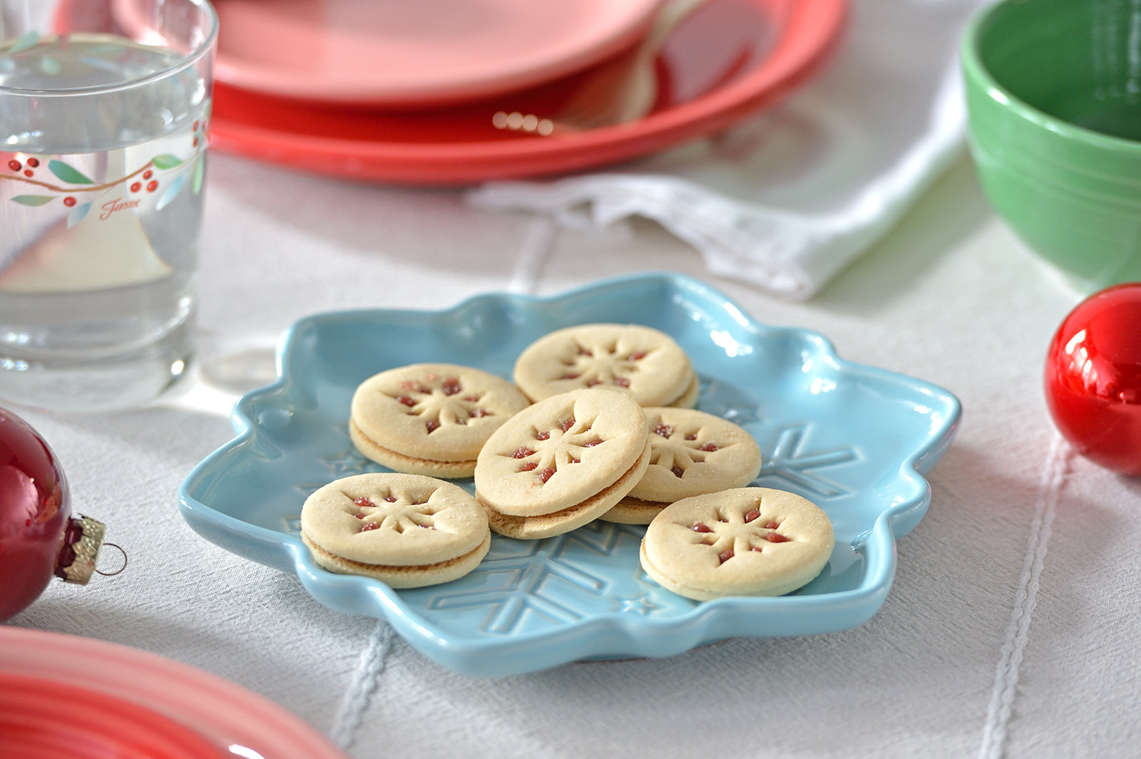 Fiesta Snowflake Shaped Plate 9 Inch - Image 2