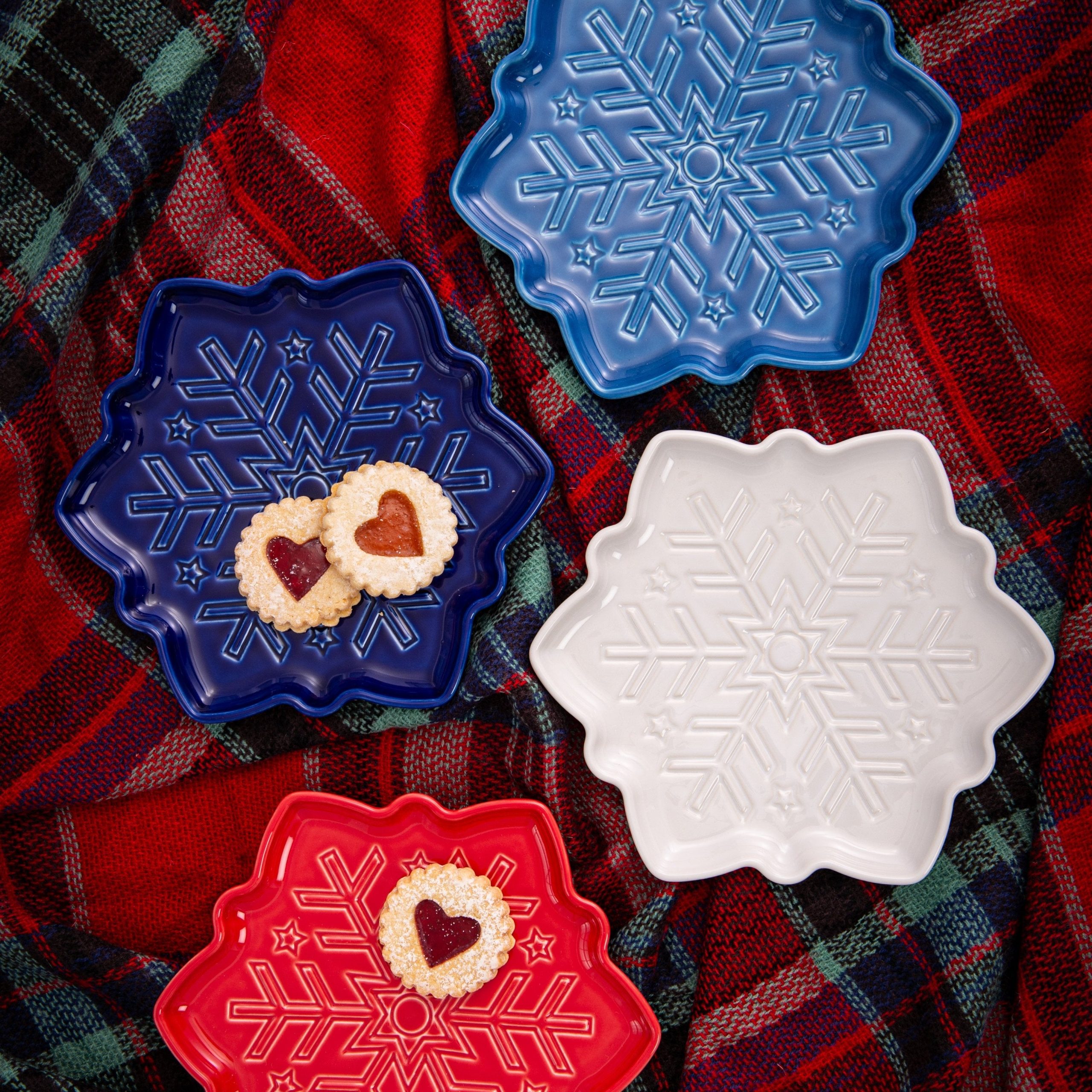 Fiesta Snowflake Shaped Plate 9 Inch - Image 3